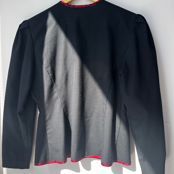 Circa 1970’s MOD Black and Red Blazer & Skirt Set - Picture 14 of 16